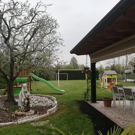 La Casa Di M : D M. Ferienhaus *